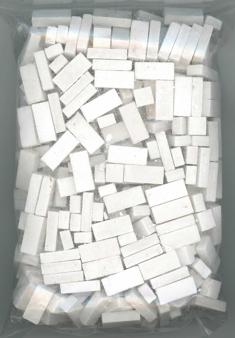 325 Piece White Brick