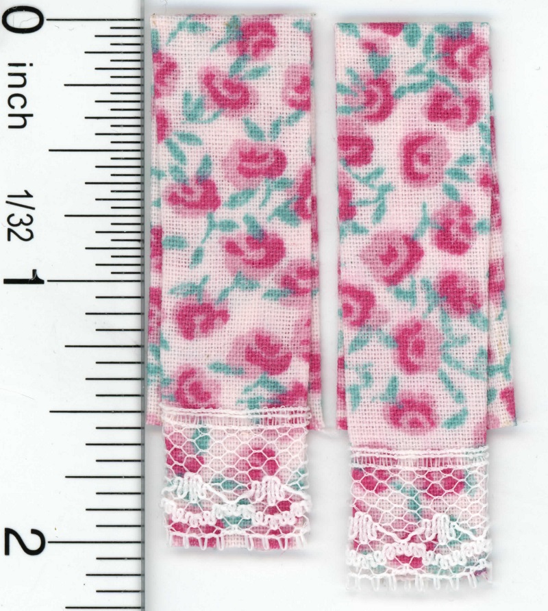 Set of 2 Kitchen Towels in Roses Print