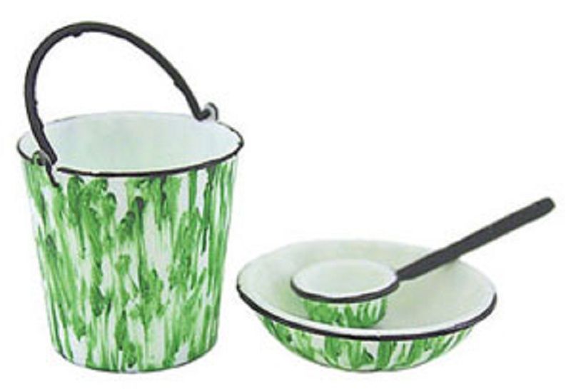 Dolhouse Miniature Green Flow Bucket with Dipper