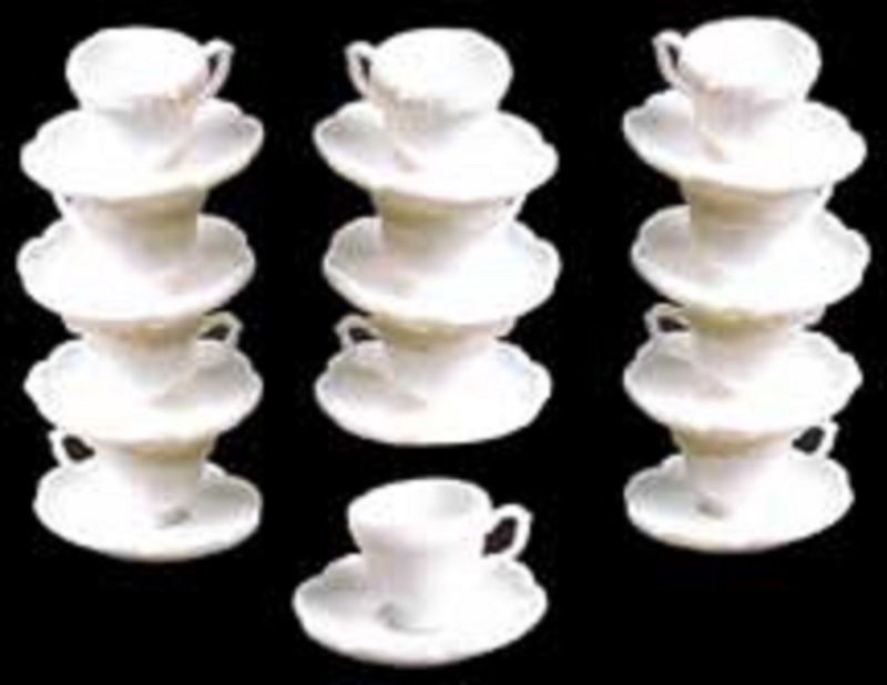 Chrysnbon 12 Cups and Saucers in White
