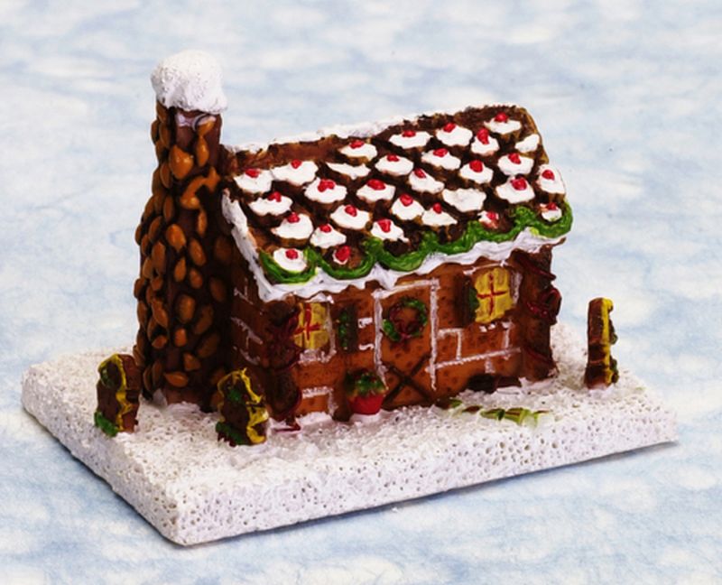 Gingerbread Log Cabin by Town Square Miniatures