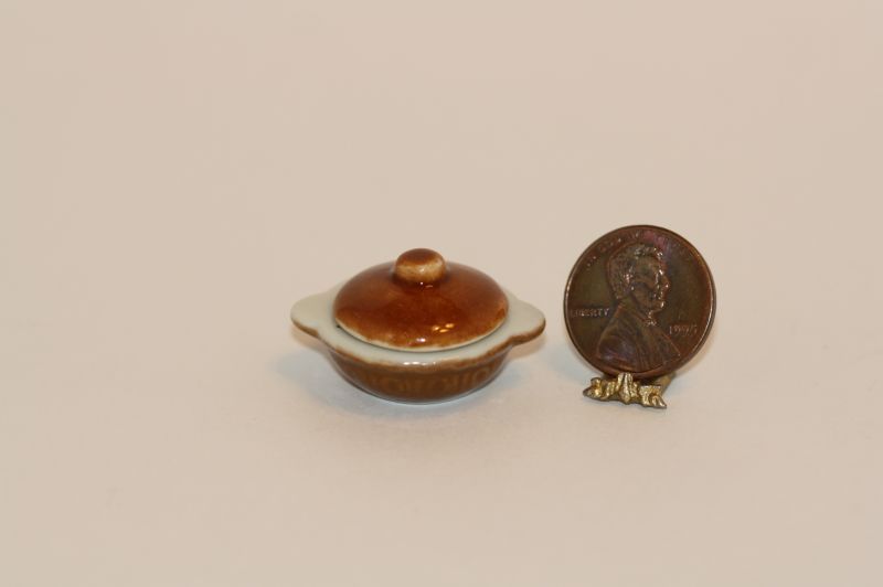 Brown Glazed Ceramic Serving Bowl w/ Lid