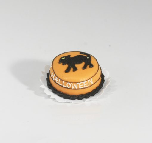 SaLe!!!  Halloween Black Cat Artisan Cake on a Doily - Image 2