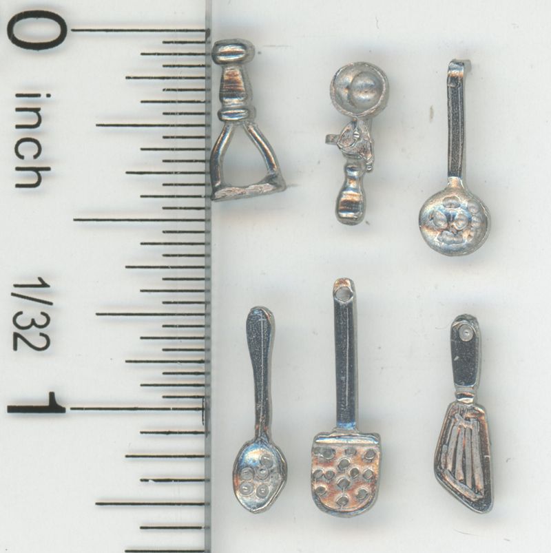 1:24 Scale Set of 6 Polished White Metal Kitchen Utensils by Phoenix Models