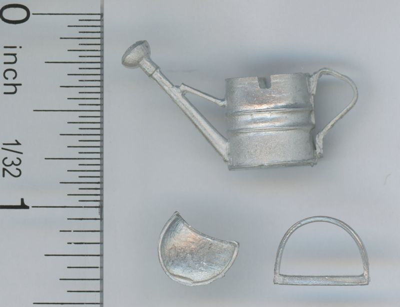 1:24 Scale White Metal Watering Can Kit by Phoenix Models