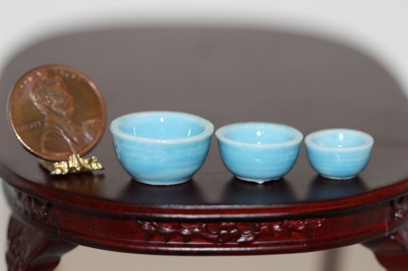Three Glazed Ceramic Bowls in Baby Blue