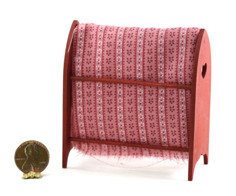 Red Quilt Rack by Sir Thomas Thumb