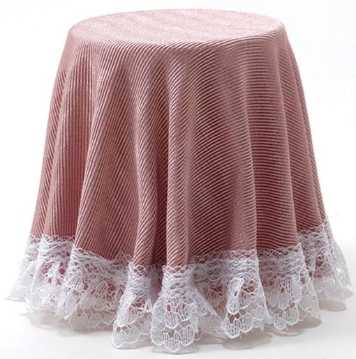 Dusty Rose Skirted Table w/Lace Trim