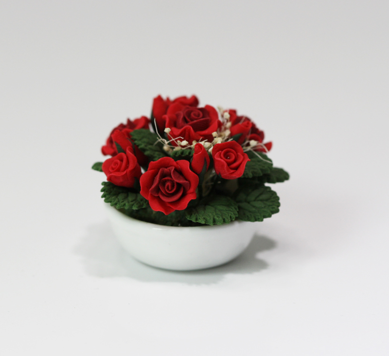 Miniature Dollhouse Red Roses Flowers in a Vase 1:12 Scale New