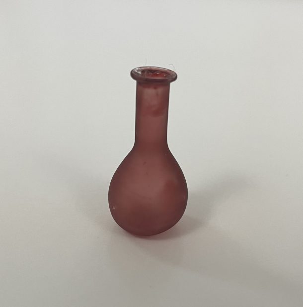 Red Glass Vase Dollhouses And More   IMG 3680 610x618 