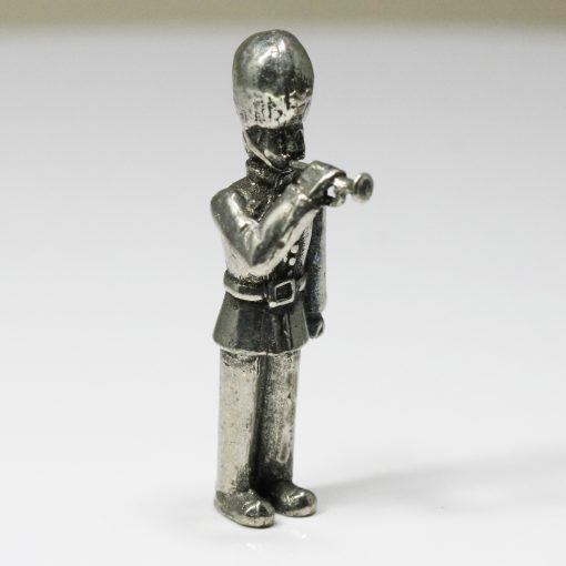 Warwick Miniatures Standing Trumpeter Soldier in Polished Pewter TY06